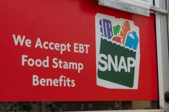 can you use food stamps at gas stations